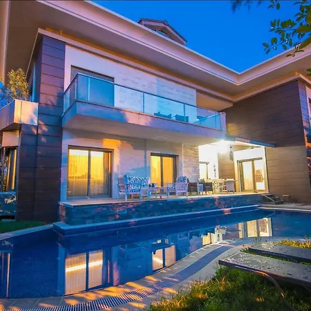 Jotun Icmeler Daily Weekly Villa Marmaris